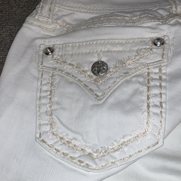 Miss Me Jeans - Picture 4 of 10